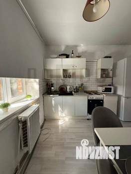 Дом 143м&sup2;, 2-этажный, участок 10 сот.  