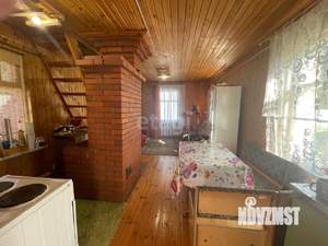 Дом 50м², 2-этажный, участок 9 сот.  