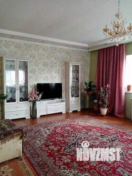 Дом 180м², 2-этажный, участок 10 сот.  