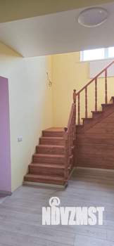 Дом 205м², 2-этажный, участок 15 сот.  