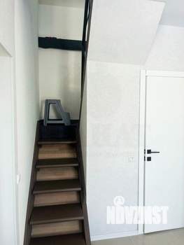 Дом 83м&sup2;, 2-этажный, участок 9 сот.  