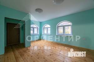 Коттедж 640м², 4-этажный, участок 12 сот.  