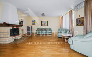 Дом 251м², 4-этажный, участок 3 сот.  