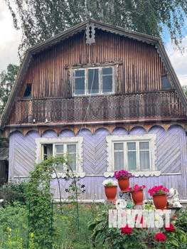 Дом 60м&sup2;, 2-этажный, участок 7 сот.  