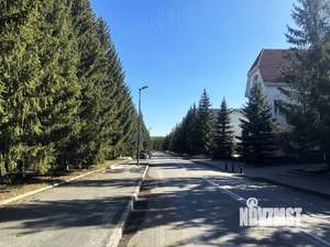 Коттедж 838м², 3-этажный, участок 14 сот.  