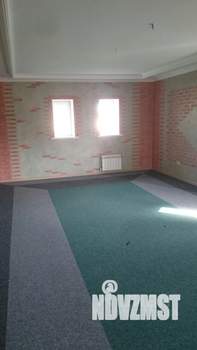 Коттедж 270м², 3-этажный, участок 11 сот.  