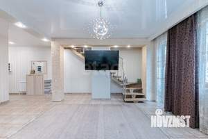 Таунхаус 150м², 3-этажный, участок 2 сот.  