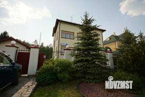 Коттедж 665м², 3-этажный, участок 15 сот.  