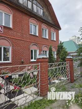 Коттедж 245м&sup2;, 2-этажный, участок 5 сот.  