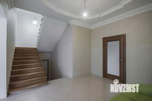 Коттедж 358м², 2-этажный, участок 12 сот.  