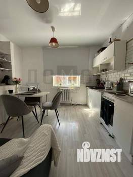 Дом 143м&sup2;, 2-этажный, участок 10 сот.  