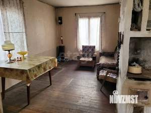 Дом 30м², 2-этажный, участок 4 сот.  