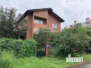 Коттедж 307м², 3-этажный, участок 8 сот.  