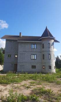 Дом 510м², 3-этажный, участок 14 сот.  