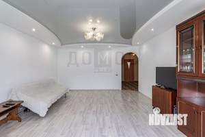 Дом 156м², 2-этажный, участок 6 сот.  