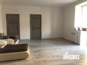 Дом 322м², 2-этажный, участок 8 сот.  