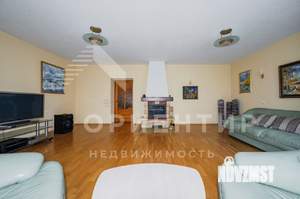 Таунхаус 251м², 4-этажный, участок 3 сот.  