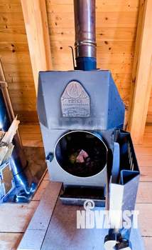 Дом 50м&sup2;, 2-этажный, участок 10 сот.  