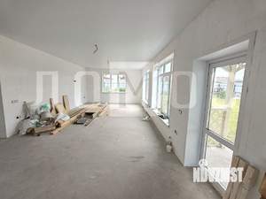 Дом 230м², 2-этажный, участок 10 сот.  