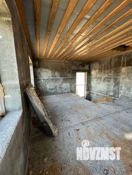 Дом 240м², 2-этажный, участок 15 сот.  