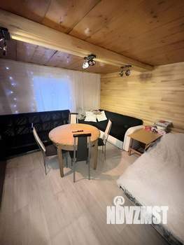 Дом 55м², 2-этажный, участок 6 сот.  