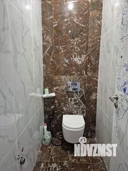 Коттедж 248м², 2-этажный, участок 10 сот.  