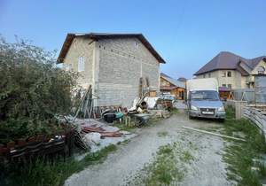 Дом 320м², 3-этажный, участок 9 сот.  