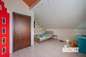 Коттедж 500м², 3-этажный, участок 12 сот.  
