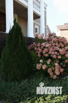 Коттедж 1200м², 3-этажный, участок 16 сот.  