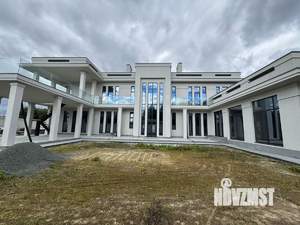 Дом 928м², 2-этажный, участок 24 сот.  