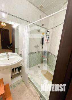 Дом 860м², 3-этажный, участок 14 сот.  