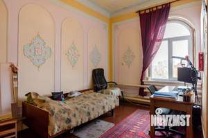 Коттедж 333м², 2-этажный, участок 4 сот.  