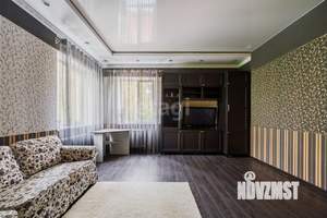 Дом 232м², 2-этажный, участок 10 сот.  