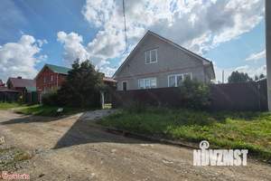 Коттедж 180м², 2-этажный, участок 12 сот.  