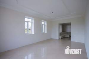 Коттедж 358м², 2-этажный, участок 12 сот.  