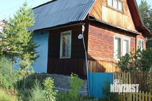 Дом 50м², 2-этажный, участок 6 сот.  