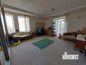 Дом 399м², 4-этажный, участок 16 сот.  