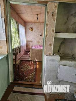 Дом 30м², 2-этажный, участок 6 сот.  