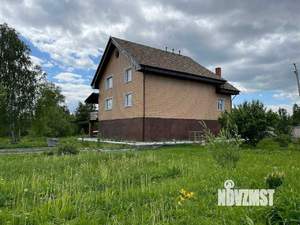 Дом 302м², 2-этажный, участок 8 сот.  