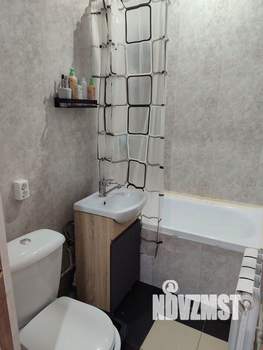 Дом 42м², 2-этажный, участок 3 сот.  