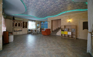 Дом 610м², 3-этажный, участок 10 сот.  