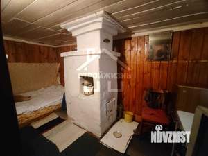Дом 32м², 2-этажный, участок 8 сот.  