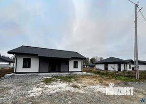 Дом 110м², 1-этажный, участок 8 сот.  