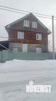 Дом 250м², 3-этажный, участок 4 сот.  