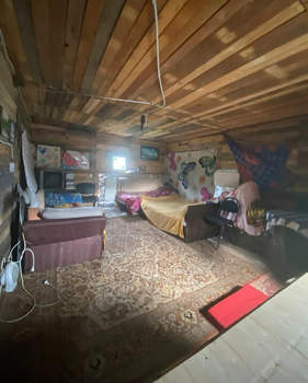 Дом 40м², 2-этажный, участок 10 сот.  