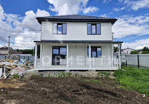 Дом 151м², 2-этажный, участок 10 сот.  