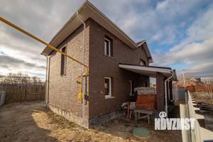 Коттедж 176м², 2-этажный, участок 5 сот.  