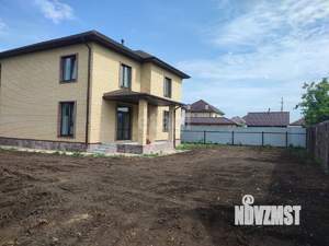 Коттедж 228м², 2-этажный, участок 10 сот.  