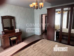 Коттедж 180м², 2-этажный, участок 9 сот.  