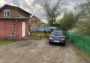 Дом 40м², 2-этажный, участок 6 сот.  